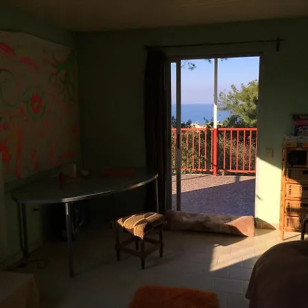 Loving Nature * Agía Triás